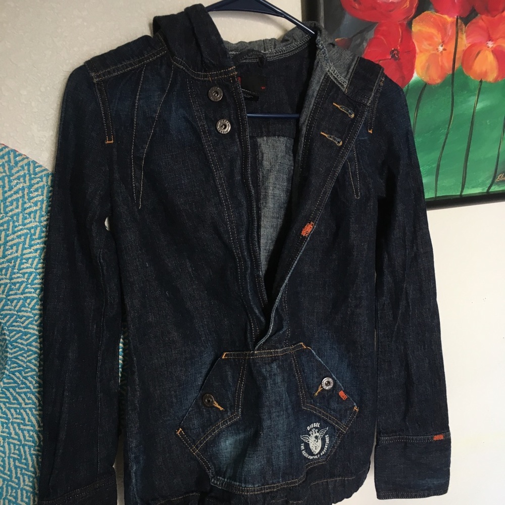 Denim hoodie , very cute very cool like new ♥️